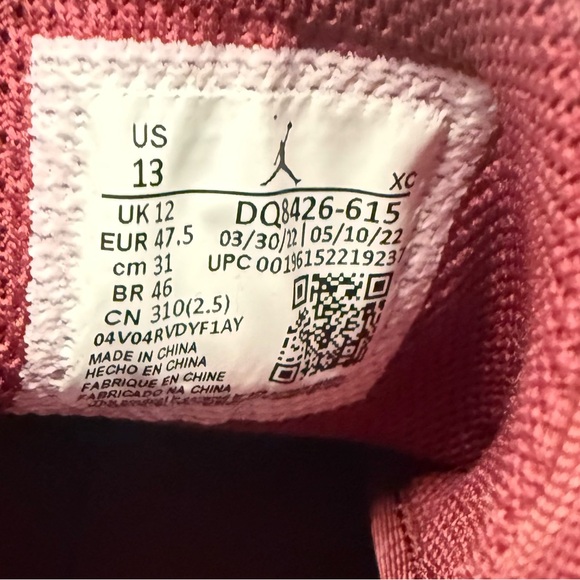 Men’s Nike Air Jordan Red and Gray Sneakers - Picture 3 of 4